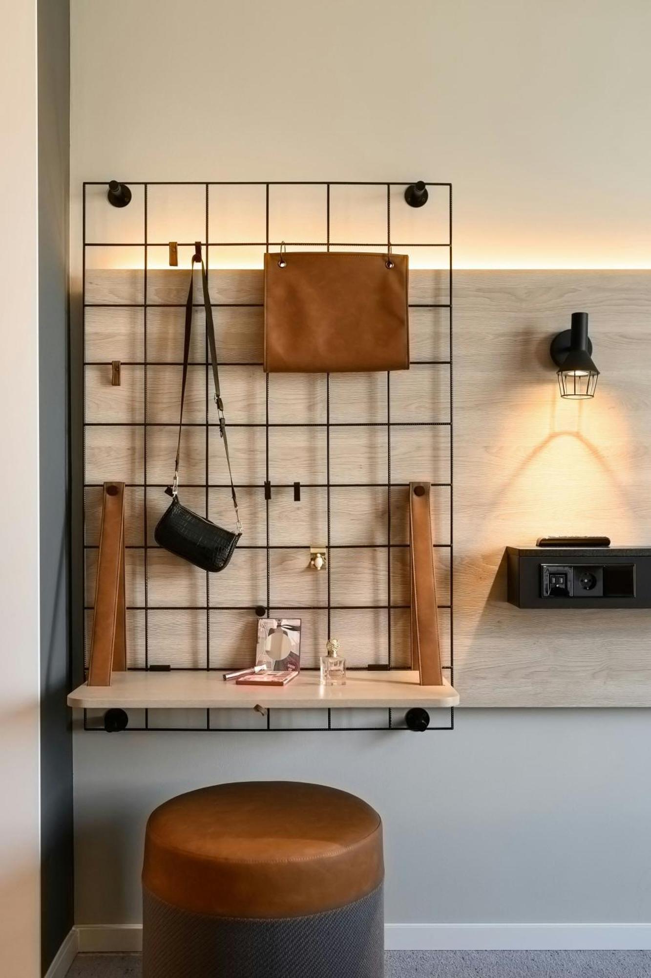 ホテル Moxy Stuttgart Feuerbach エクステリア 写真